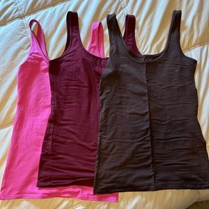Maurice’s cotton tanks